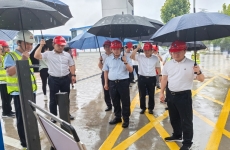 湖南省商务厅厅长沈裕谋莅临宏大爆破总部办公大楼建设项目检查指导